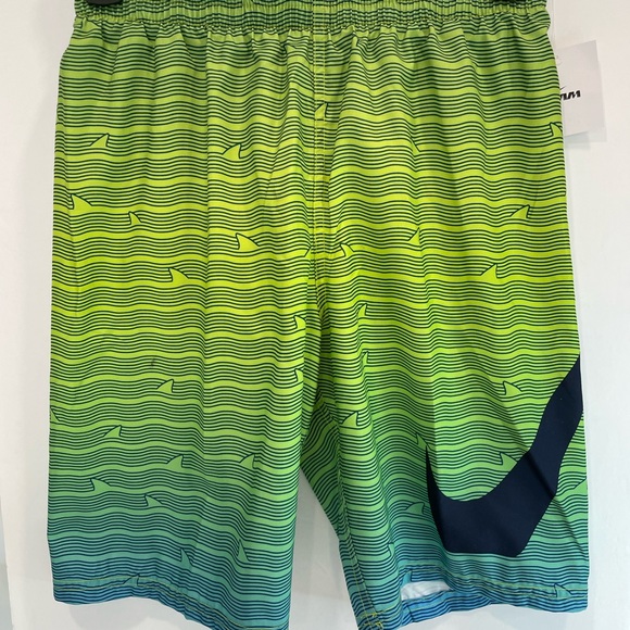 Nike boys Swim Shorts. Size Large
NWT - Picture 5 of 8